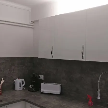 Apartamento Vue Imprenable Sur La Cite Medievale : 6 Couchages. Carcasona